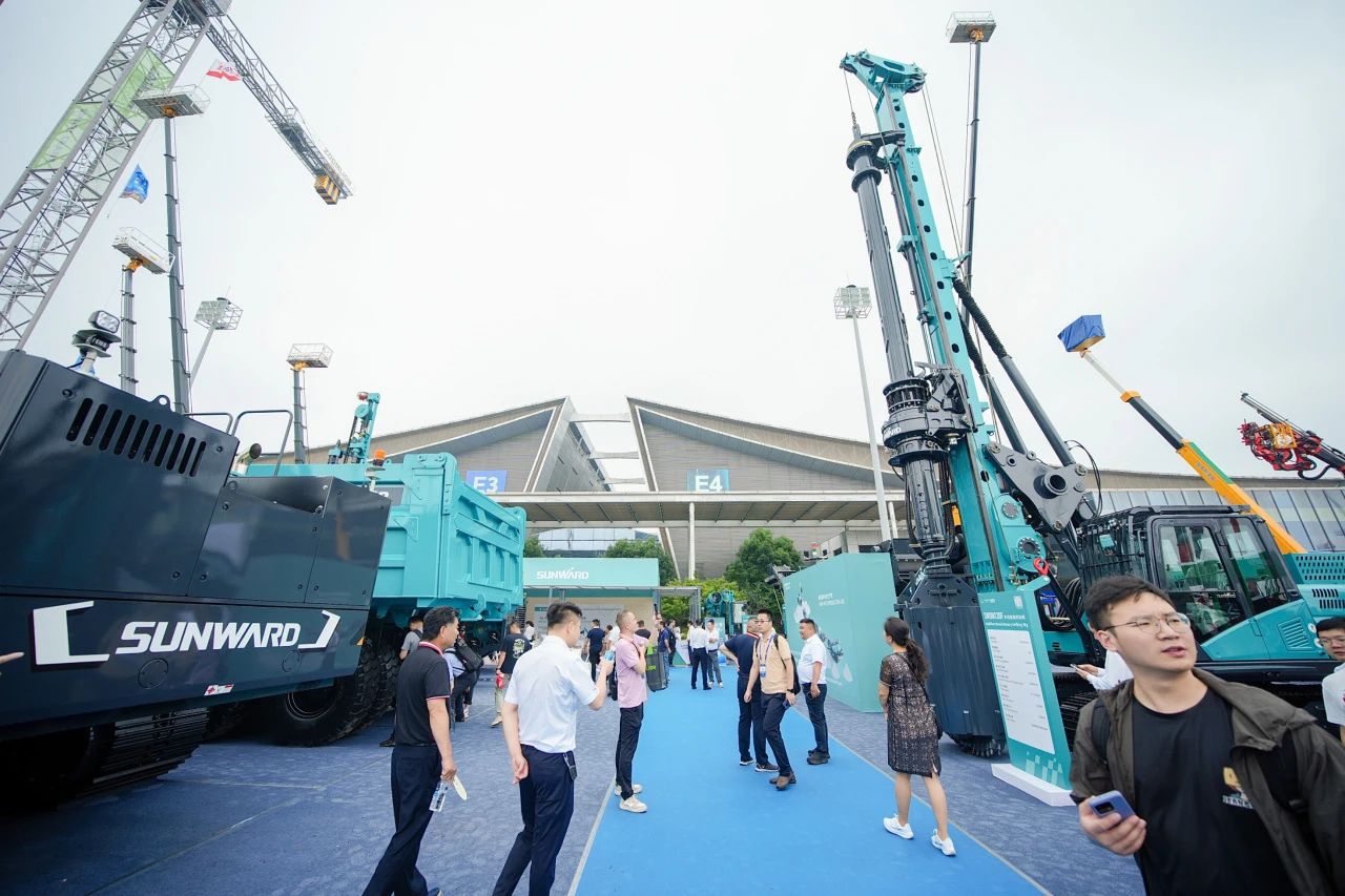 2025 CICEE | 为客户创造价值，FH至尊智能客户交流会圆满举办