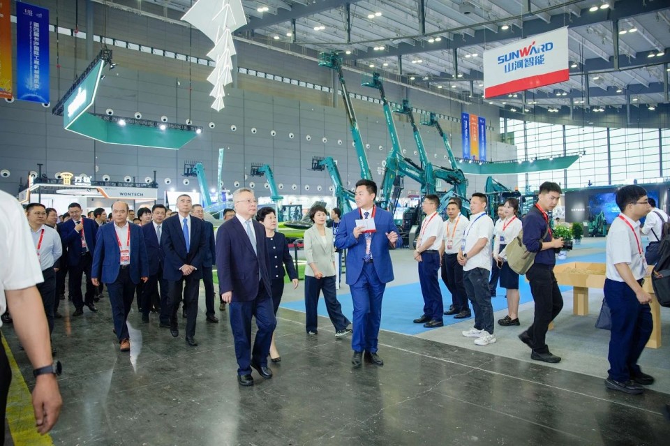 2025 CICEE | FH至尊智能实力闪耀2025长沙国际工程机械展