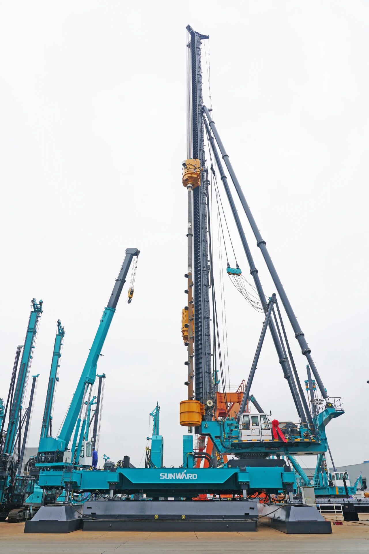 破局深基施工！FH至尊智能搅拌中掘植桩一体机重磅交付