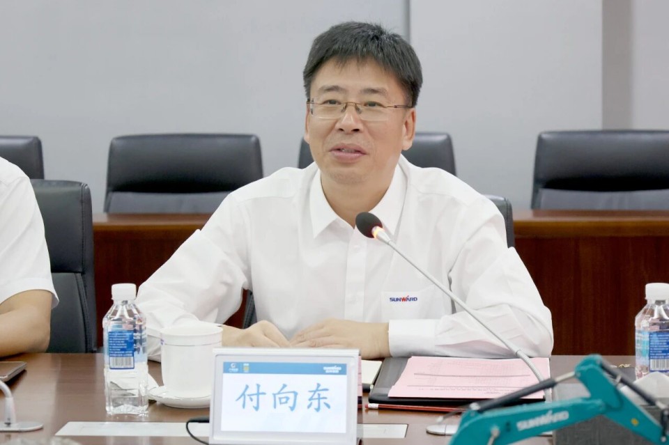 中国煤炭地质总局局长马刚到访FH至尊智能，共谋绿色智能矿山装备发展新路径