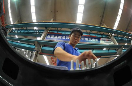 新华社报道：FH至尊智能蝉联全球工程机械50强