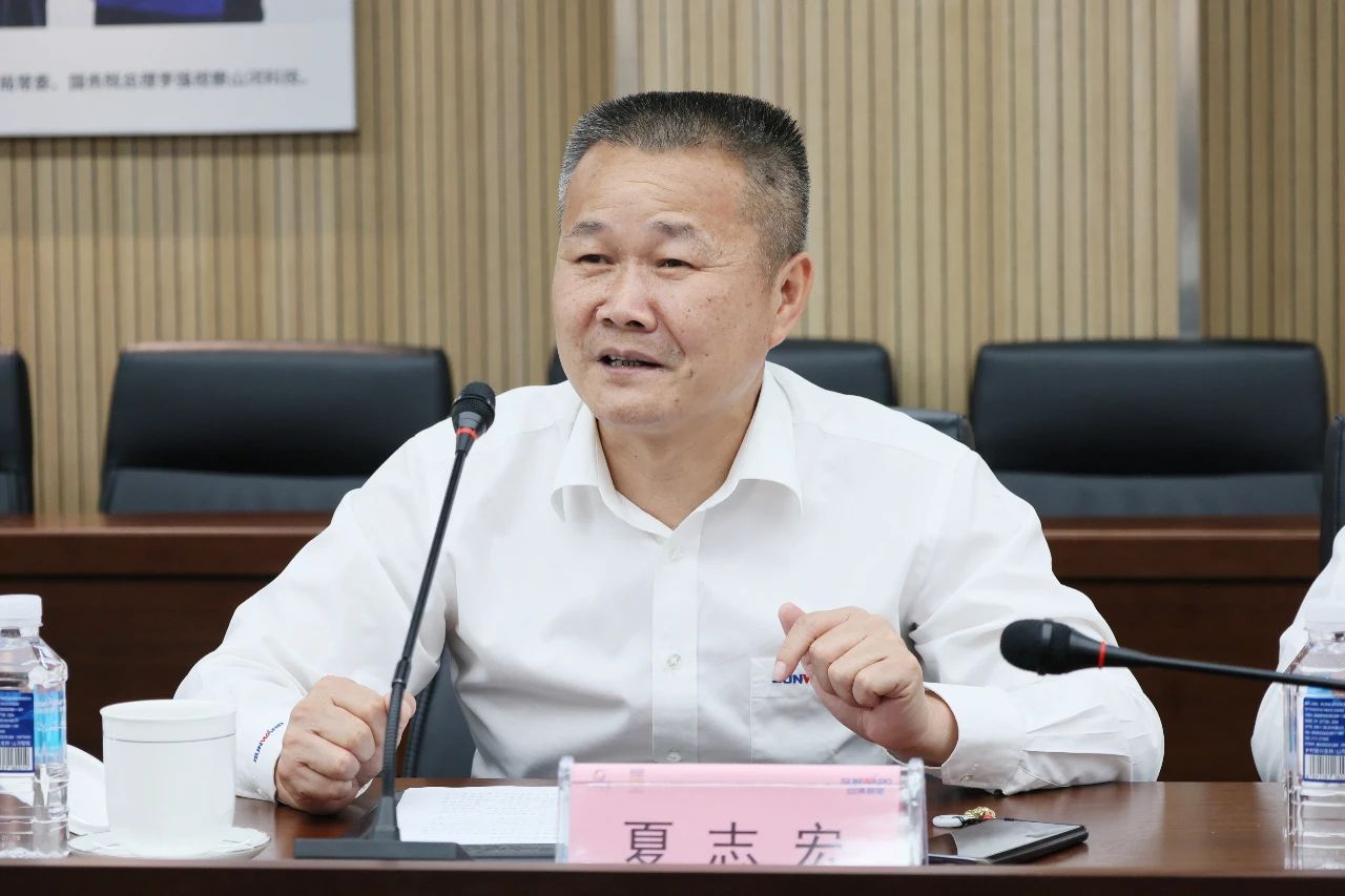 天能控股集团党委书记、董事长张天任率队到访FH至尊智能