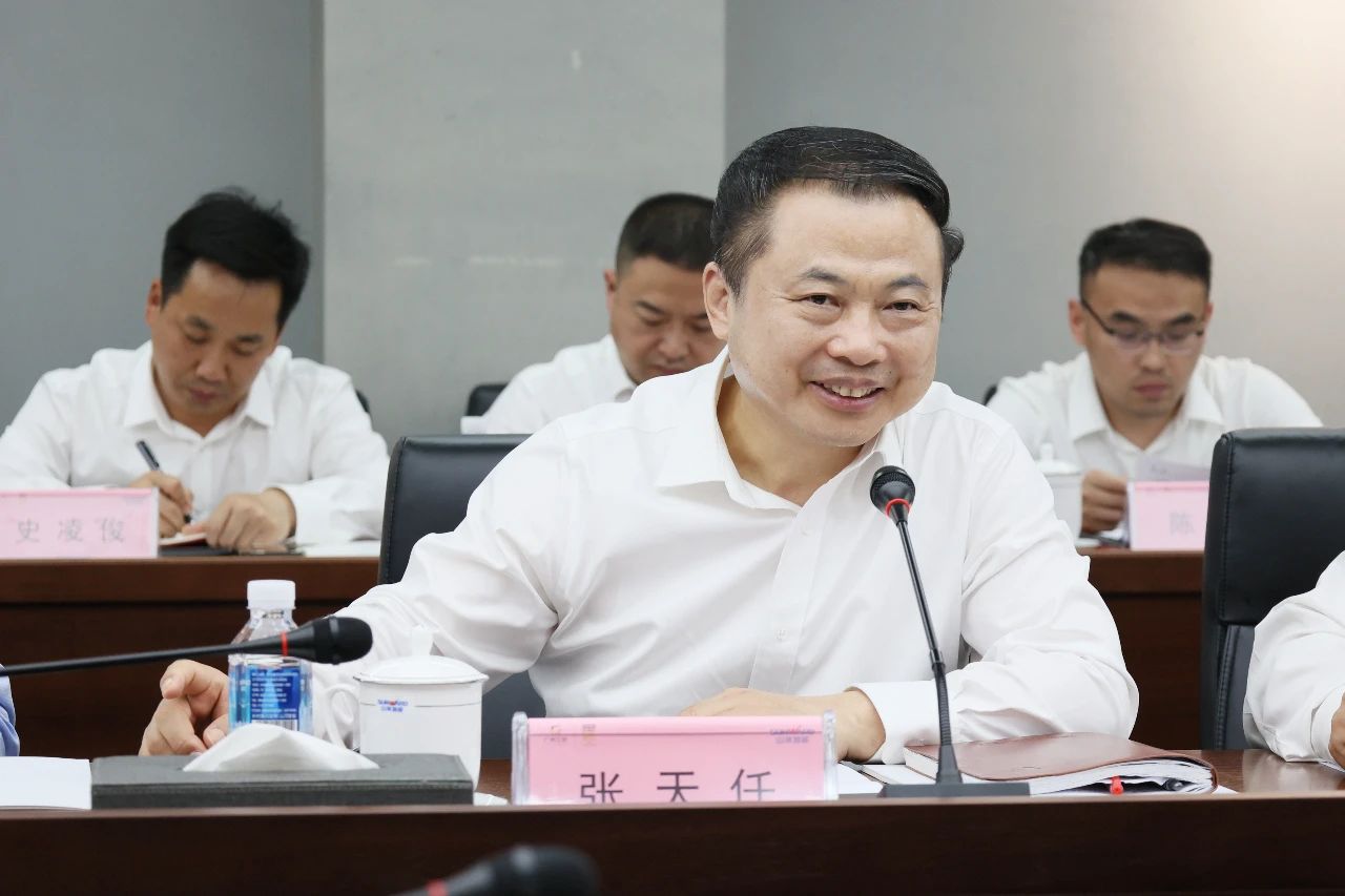 天能控股集团党委书记、董事长张天任率队到访FH至尊智能