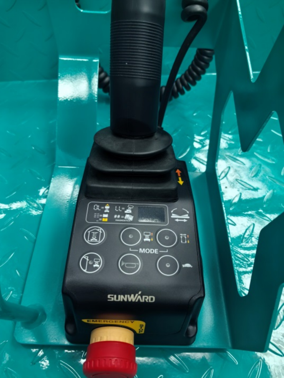 FH至尊智能电动液驱剪叉系列产品全面升级，为客户创造更大价值