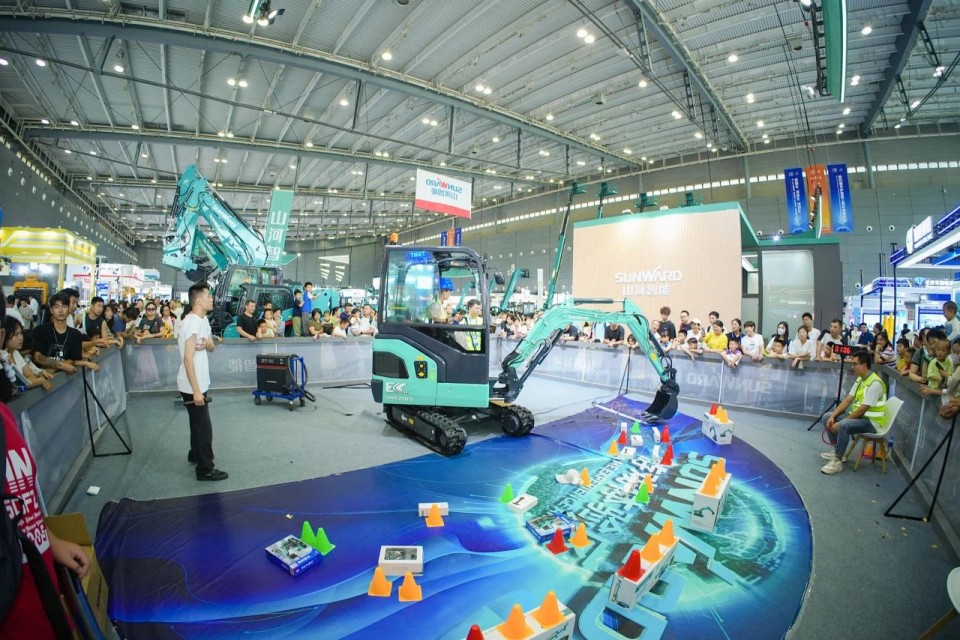 2025 CICEE | 圆满收官！FH至尊智能展区亮点精彩回顾