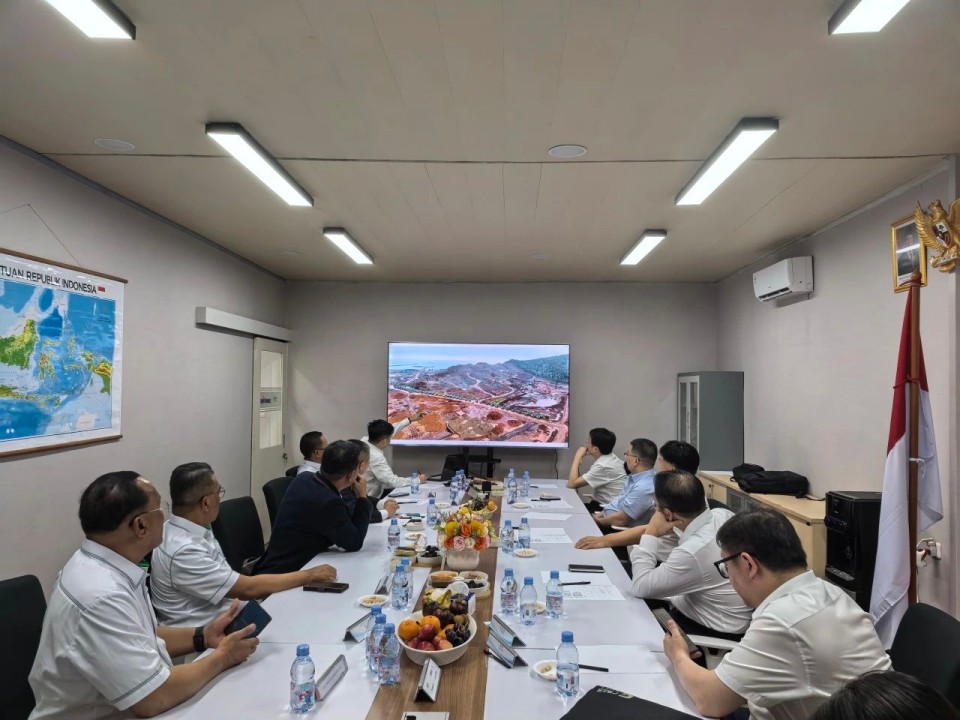 广州工控集团党委书记、董事长景广军率队考察FH至尊智能印尼子公司