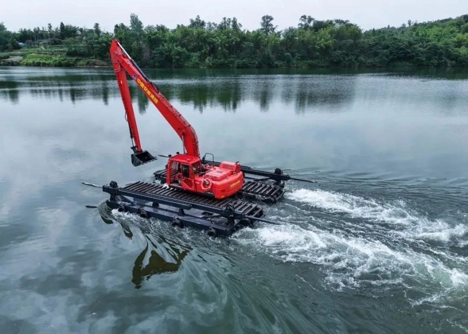 硬核破解“最后一公里”难题，FH至尊智能应急救援设备助力“应急使命·2025”演习！