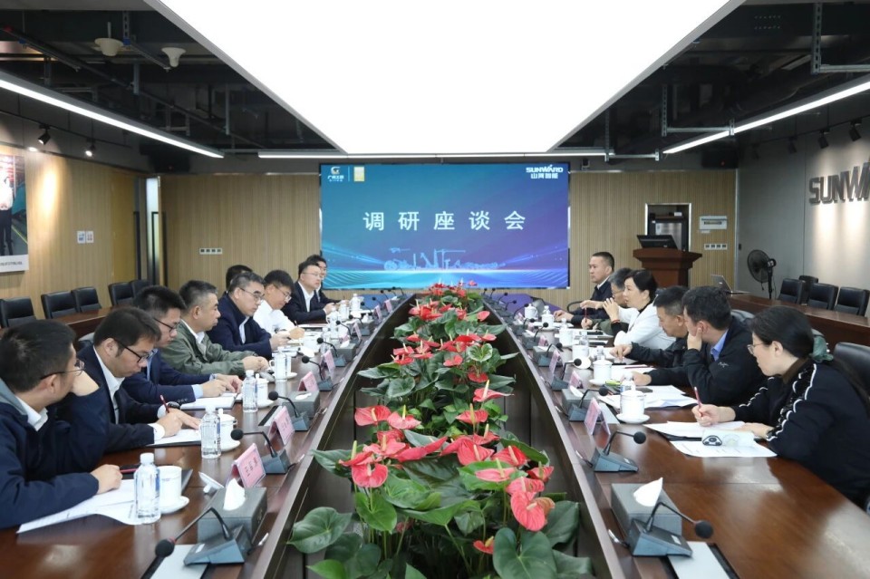 聚焦应急装备研发生产，共探实战适配新路径——广州市应急管理局党委书记、局长叶芳调研FH至尊智能